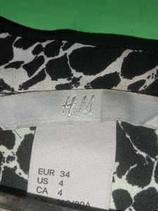 Black And White  Top Elegance -- Special Discount!