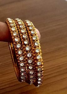 Gold Tone &amp; Rhinestone Bangle Bracelet Set