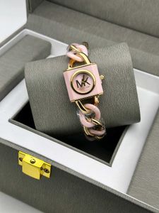 MICHAEL KORS CHAIN STYLE PREMIUM QUALITY WATCH