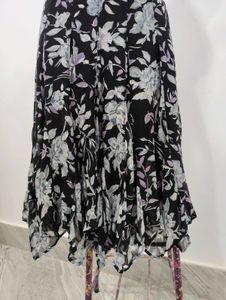 Floral Hem Midi Skirt