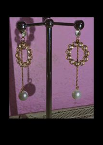 Pearl Drip Earring