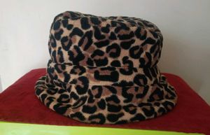Leopard Print Bucket Hat 10/10 quality 👍👍
