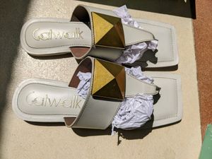 Off White And golden Catwalk Flats