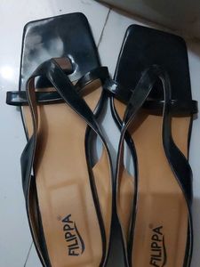 Sandal