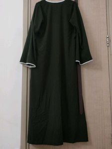 Elegant Olive Green Abaya with White Trim