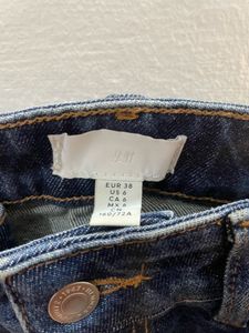 H&amp;M mom jeans &amp; Cozy Knit Sweater