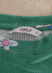 Cute Green Patterned T-Shirt