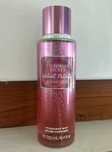 Free Shipping💖Velvet Petals Candied Body Mist- VS