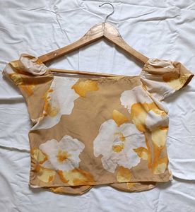 Unused Cutesy Yellow Top