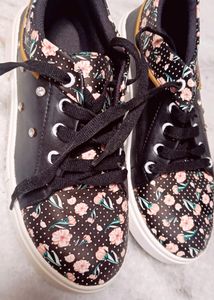 Girls Stylish Shoes