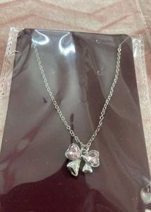 Bow Pendant Necklace
