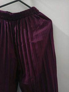 Elegant Purple Striped Pants