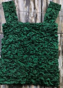 SALEE🥳🥳PRICE DROPP🥳🔥Dark Green Stylish Top