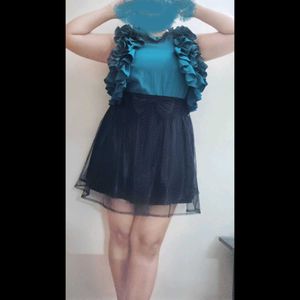 🎄Turquoise Ruffled Sleeve Top🎄