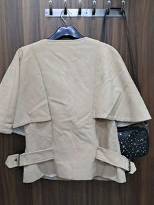 Dressberry Brand New Butterfly Cape Wool Jacket