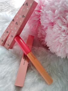 Bobeini Glitter Eyeshadow Pen