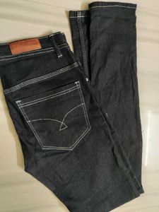 Dark Black Jeans with White Stitching(New)