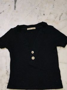 This Top Is In Size Small And Stretchable. You Can Wear It In Summers And Winters Too.Can Be Styled In Multiple Ways.