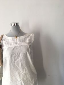 Minimal Aesthetic White Top