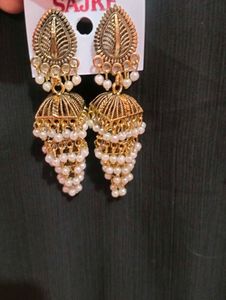 Jhumar earrings available in 3 Colours