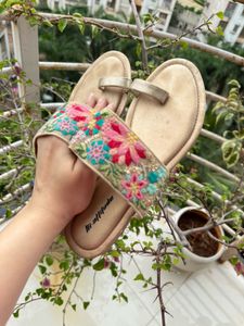 Embroidered Floral Flat Sandals - Size UK4