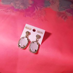 Milky Pirl With Shining Beed Studs