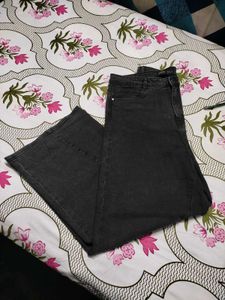 🥳Madame Wide Leg Flare Jeans On Sale!