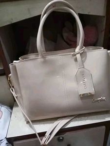 Elegant Beige Handbag