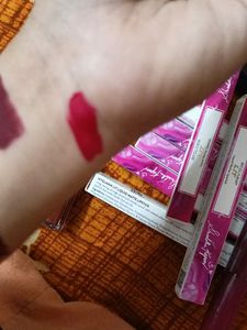 Miss Claire Matte Lipstick