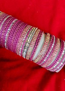 Women Pink Chudi Set