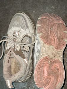 Girls Shoes 👟
