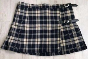 y2k pleated checkered skirt