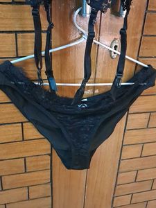 laces premium  garter  top set