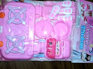 Toy Kitchen Set and a city bus in combo☺☺💗