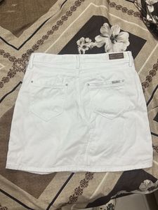 Chic White Denim Mini Skirt