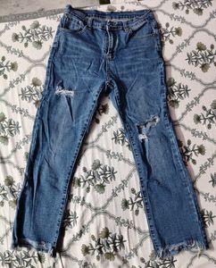 Frayed Hem Flare Leg Jeans