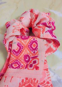 Cute Bow Scrunchie
