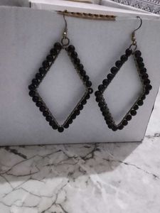 Black Purle Earings With Good Conditions