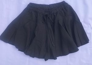 Flowy Skirt With Inner Shorts Attached