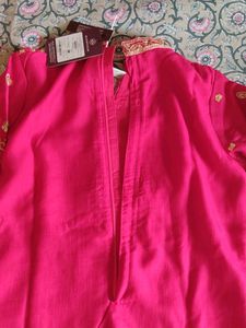 Elegant Pink Embroidered Kurta Top