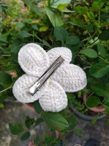 Crochet Flower Hair Clip