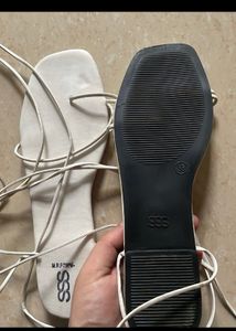 Strappy Flats❤️sale