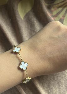 Clover Bracelet Anti Tarnish - Gold Color