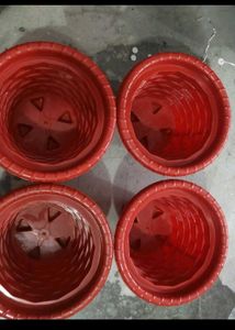 Set of 10 Plastic Plant Pots