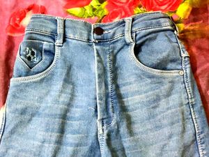 Vintage High-Waisted Denim Jeans