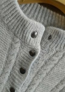 Negotiable : Gray Cable Knit Cardigan