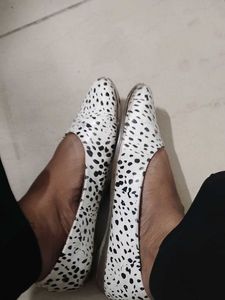 Bellies White 🤍🤍 Dotted