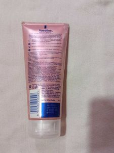 Vasline Healthy Bright Serum In Lotion