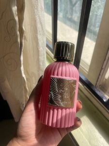Qissa Pink Paris Corner