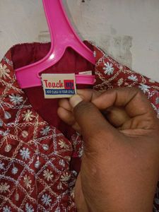 Kurti For Men And Women With A Beautiful Colour